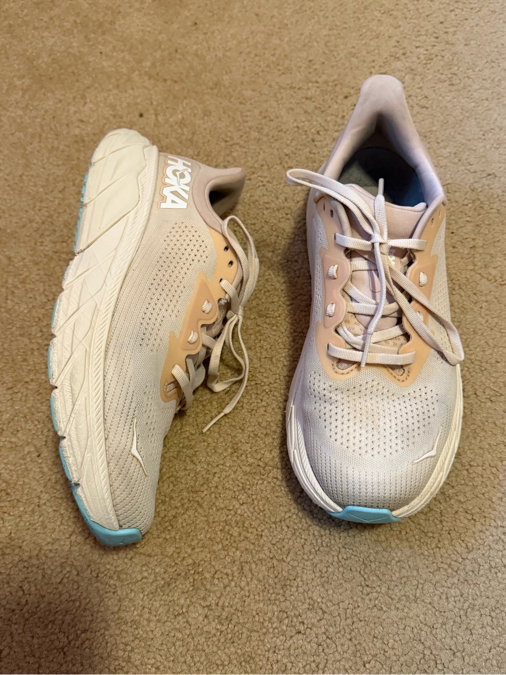 HOKA Arahi 7 Running Shoes Women’s Size 10